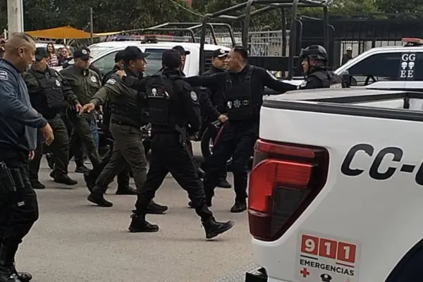 Policías de Tultepec y Cuautitlán se detienen mutuamente tras pelea por límites municipales