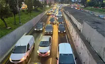 FOTOS | Lluvias dejan severos encharcamientos en Cuauhtémoc e Iztacalco con largas filas de automovilistas