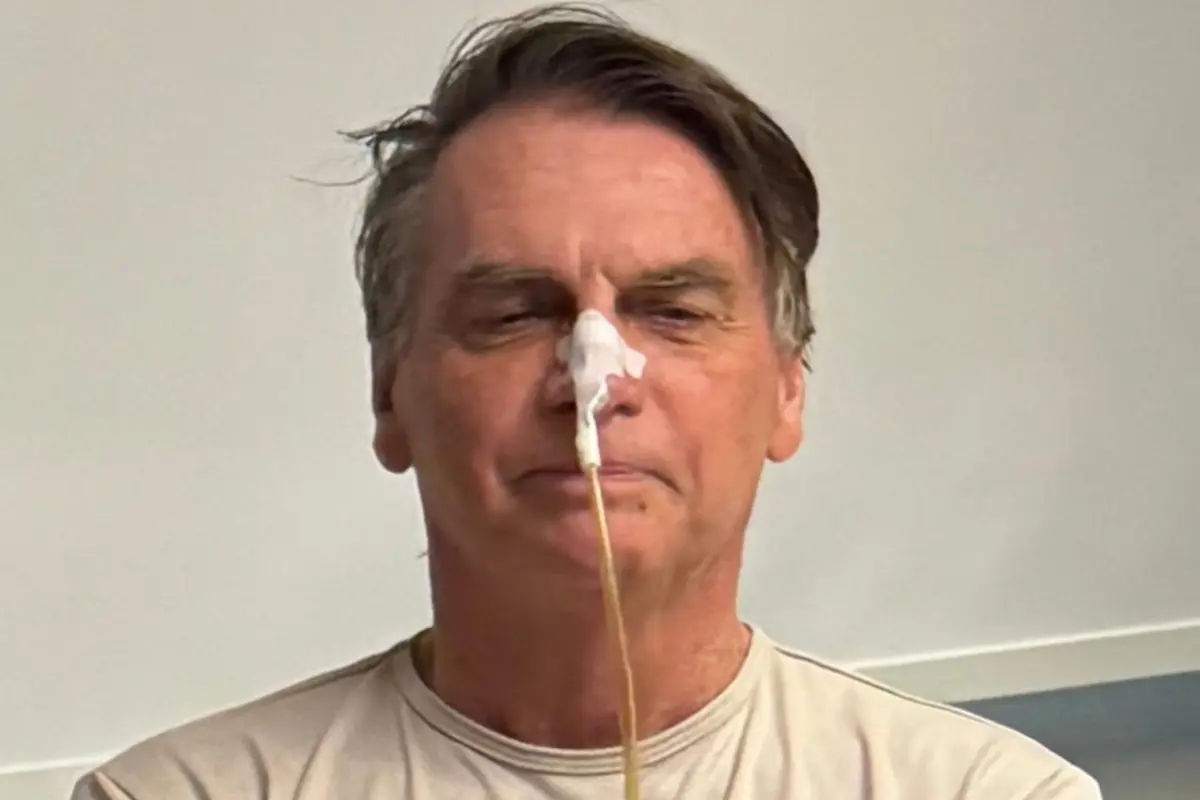 Jair Bolsonaro con sonda nasogástrica Foto: X(Twitter) @jairbolsonaro