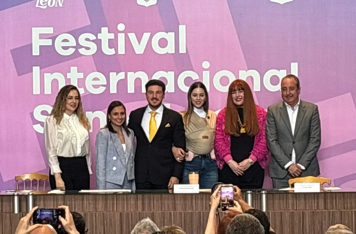 El live concert de la película de Barbie, acompañada de una orquesta de compuesta de solo mujeres, así como un homenaje a La Milarca. Foto: Vianney Carrera
