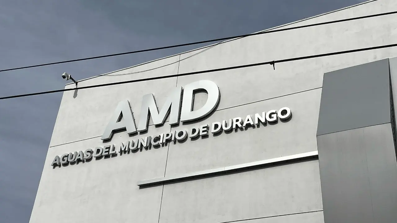 Se espera que en breve se formalice a la persona que estará al frente de AMD. Foto: Alejandro Ávila.