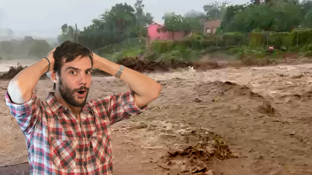 Increíble el nivel de agua del arroyo de San Antonio