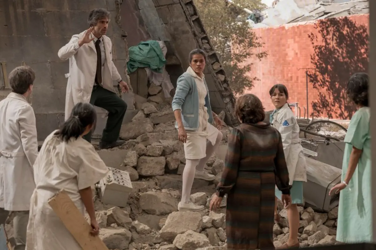 Cada minuto cuenta, película sobre el terremoto. Foto: @PEJEzombieMx | Canva