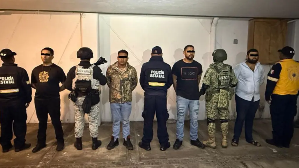 Detienen a cuatro presuntos integrantes del CJNG en Edomex con camionetas robadas de alta gama