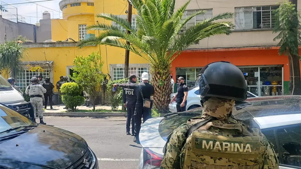 Fiscalía de CDMX asegura inmueble usado para robo de autopartes en Venustiano Carranza
