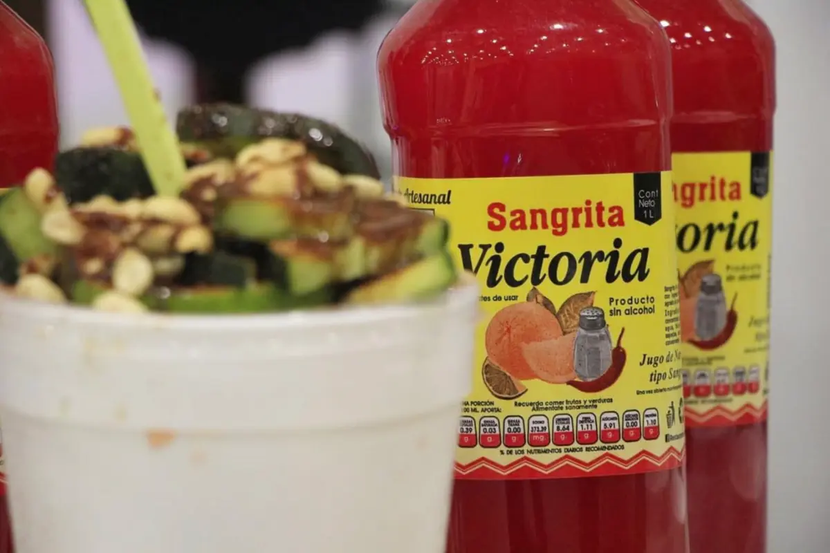 Los conocedores afirman que esta es una de las mejores sangritas para acompañar bebidas en Tamaulipas. Foto: Inicio Asadas