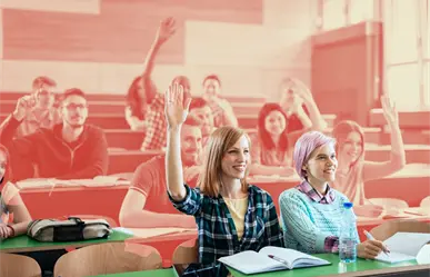 FACPYA acerca la educación internacional a estudiantes y profesionales en la Expo Universidades 2025