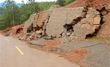 Mueren dos en deslave de pedrera en Allende, Nuevo León Mueren dos en deslave de pedrera en Allende, Nuevo León