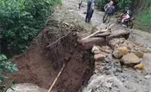 Lluvias provoca desbordamientos en Chiapas; Protección Civil alerta de más humedad en la entidad