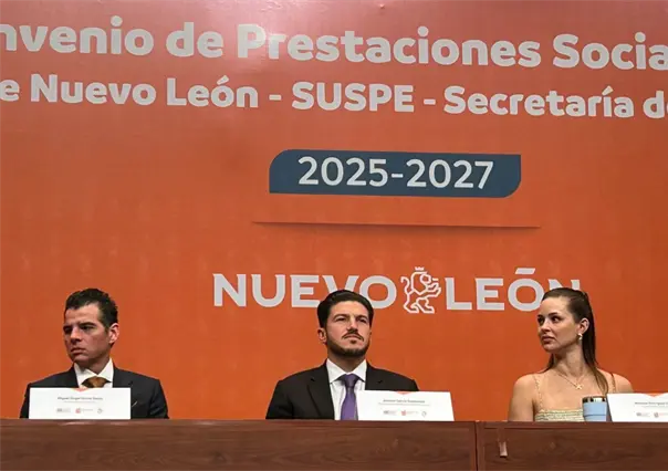 Samuel García firma convenio con SUSPE: cirugías, becas y seguro de vida mejorado