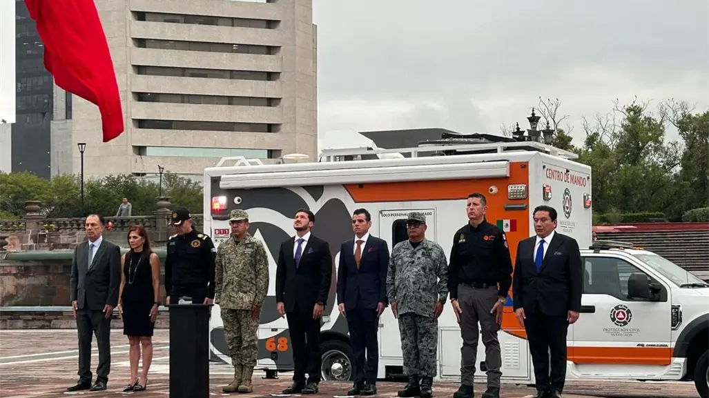 Día Nacional de Protección Civil: Samuel García reconoce la labor de rescate en Nuevo León