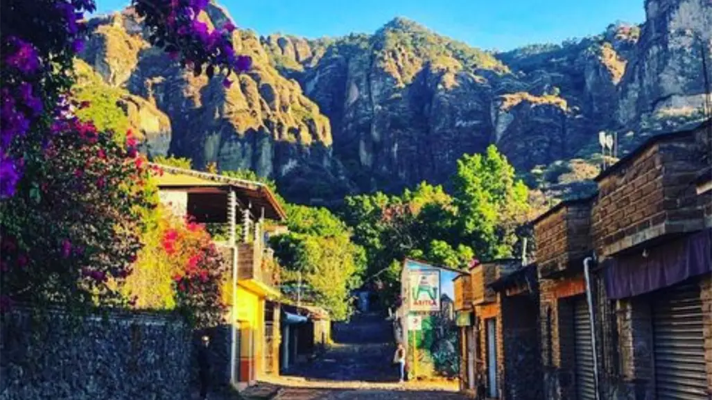 El Encanto de Tepoztlán: Entre el Tepozteco y sus Leyendas a dos horas de CDMX
