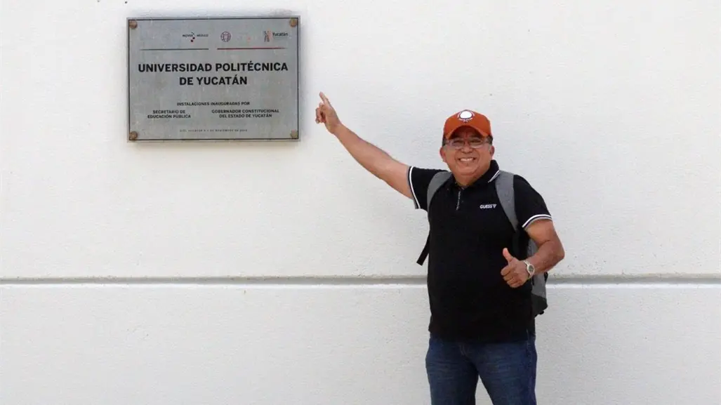 Estudiante yucateco de 54 años estudia en Canadá gracias al Programa de Movilidad Internacional