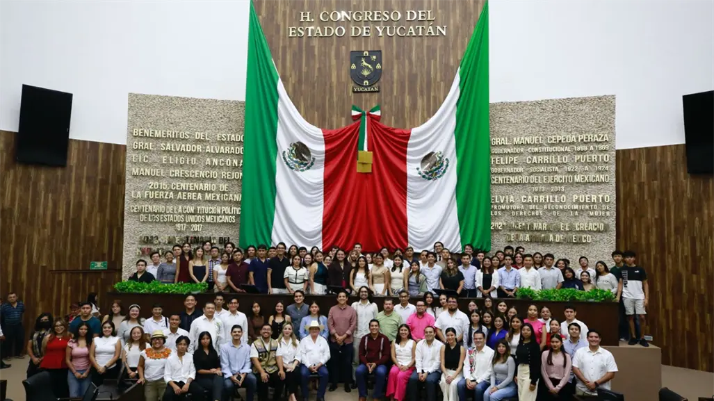Congreso de Yucatán abre sus puertas al Parlamento Juvenil 2025