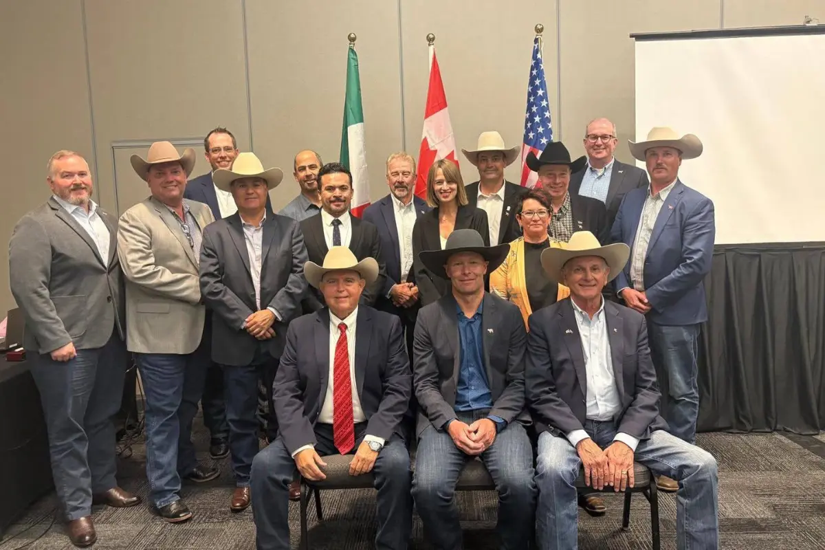 El legislador subrayó que el estado no registra casos de gusano barrenador, enfermedad que motivó la suspensión parcial del comercio pecuario en meses recientes. Foto: UGRT