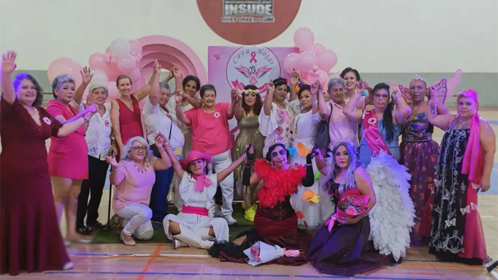 Galería | Así se vivió en La Paz el Desfile de la Fortaleza Rosa en apoyo a mujeres con cáncer