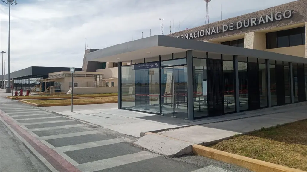¿Cuánto cuesta estacionarse en el Aeropuerto de Durango en 2025?