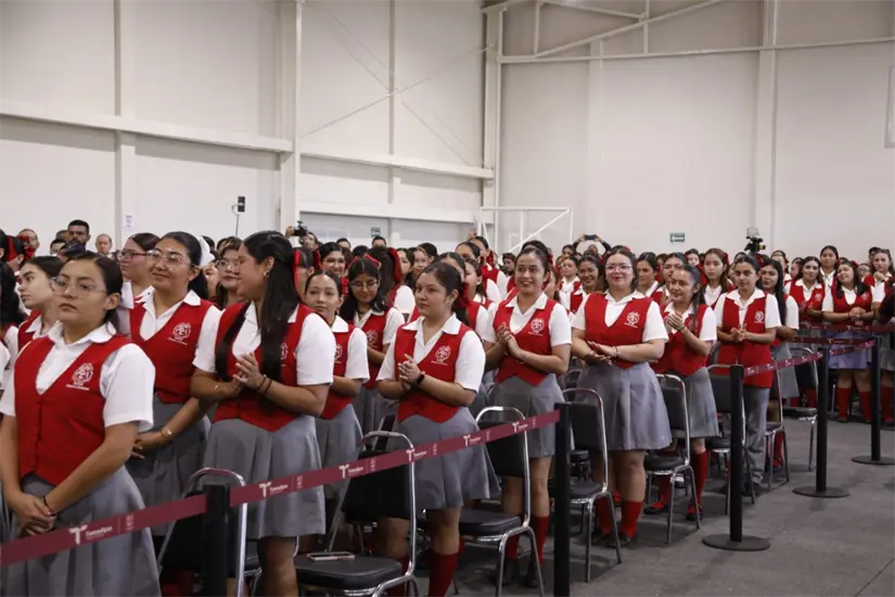 Alumnas de la Escuela Normal de Educadoras de Tamaulipas. Foto: Carlos García