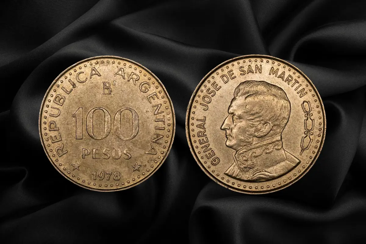 En muchos hogares argentinos, se pueden encontrar monedas valiosas que atraen la atención de coleccionistas debido a su rareza. Foto: Canva