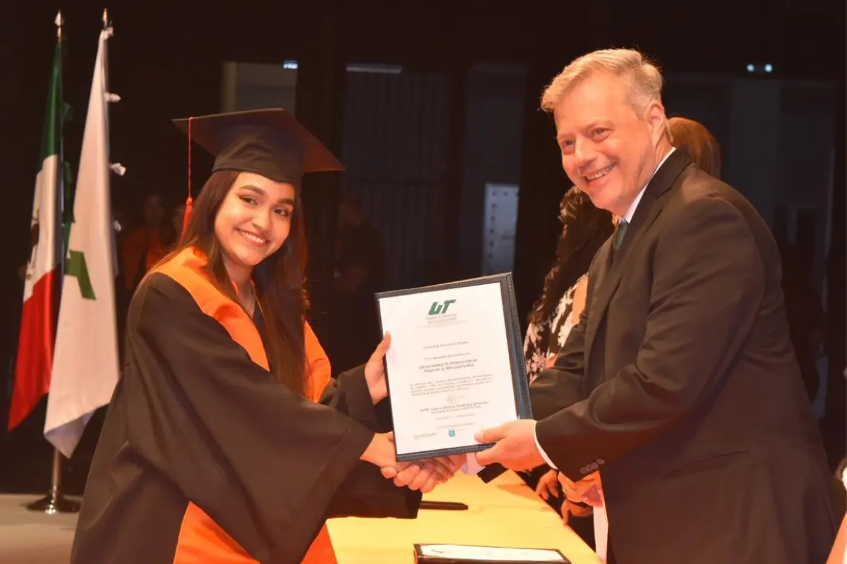 La Universidad Tecnológica Santa Catarina realizó la ceremonia de graduación de 950 estudiantes de las generaciones 2024 y 2025/Foto: UTSC