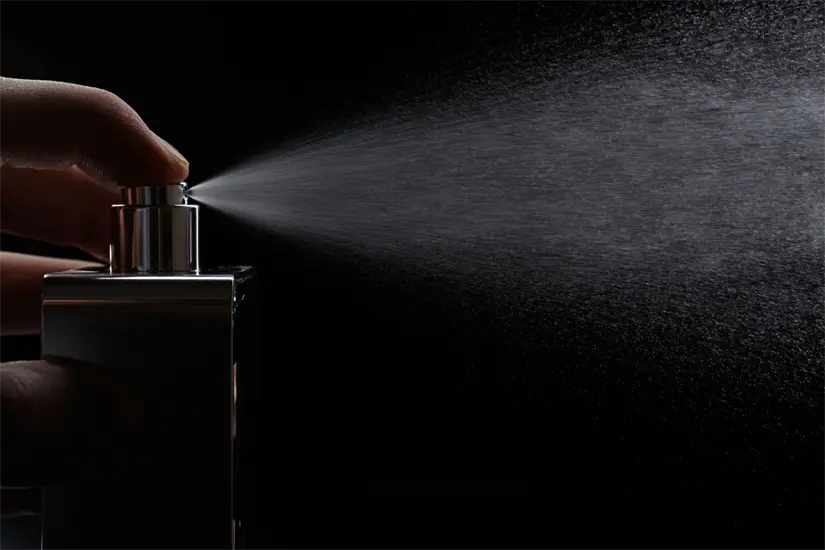 Los hombres de 40 años eligen este perfume como el más destacado del otoño por su excelente calidad y precio. Foto: Canva
