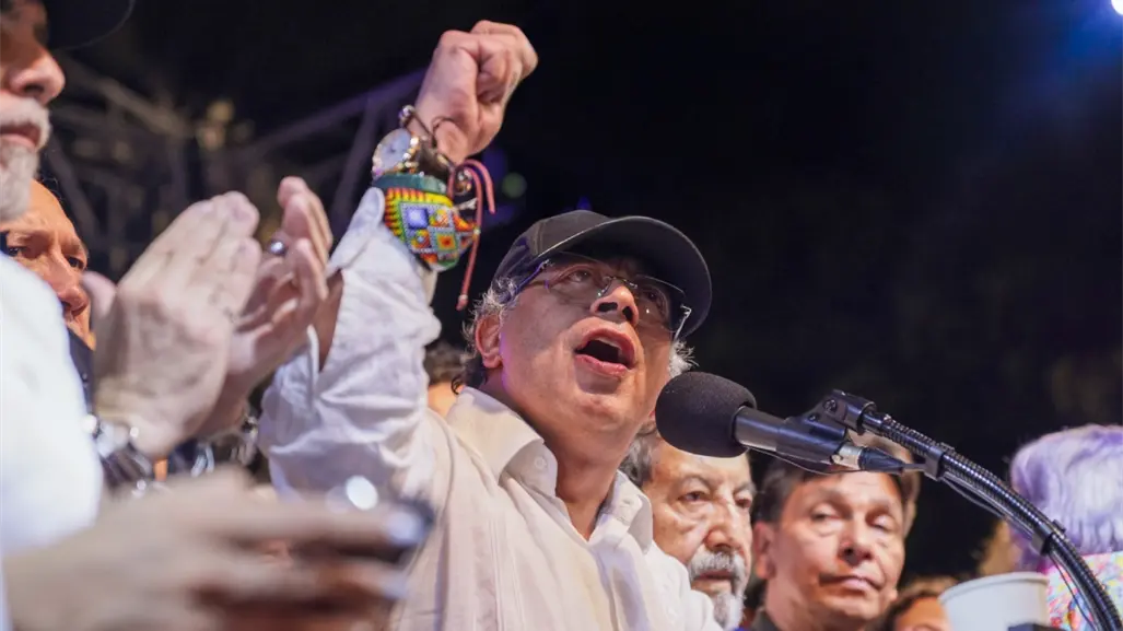 Gustavo Petro culpa a mafia internacional por asesinato de B King y Regio Clown en México