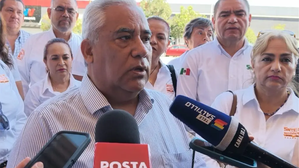 Buscan eliminar vulnerabilidad de los maestros en Coahuila; llegan docentes al Congreso