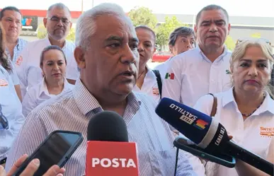 Buscan eliminar vulnerabilidad de los maestros en Coahuila; llegan docentes al Congreso