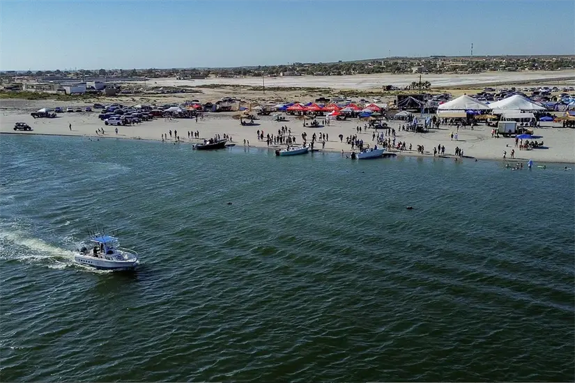 Torneo de pesca en La Bocana, imagen ilustrativa de FONMAR.