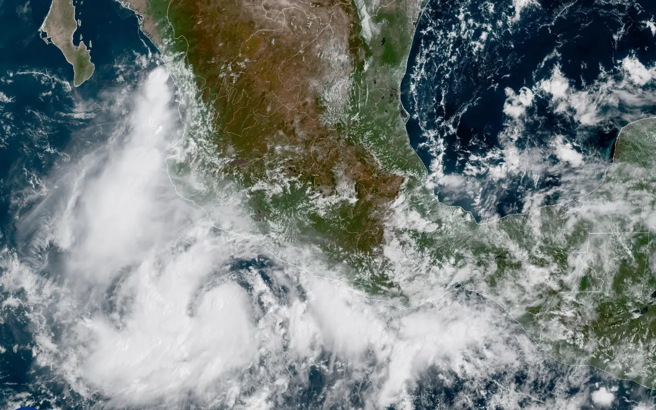 Territorio mexicano y Narda visto desde un satélico. Foto: National Oceanic and Atmospheric Administration
