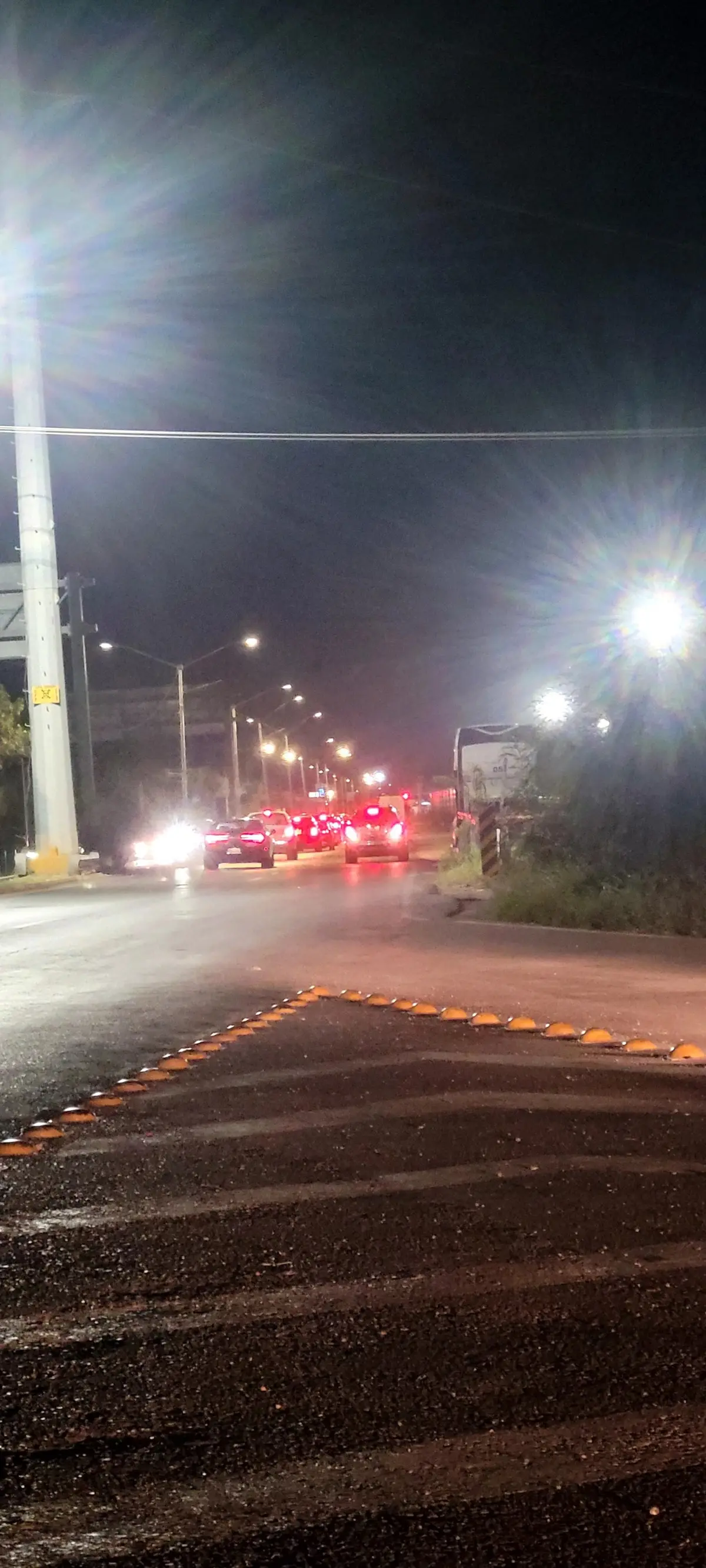 Así se vio el flujo vehicular durante la madrugada de este lunes 22 de septiembre / Foto: Ross Esparza