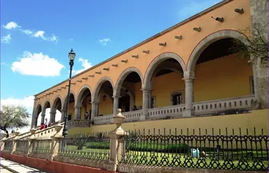 Esta es la distancia entre el centro de Durango y la espectacular Hacienda de La Ferrería