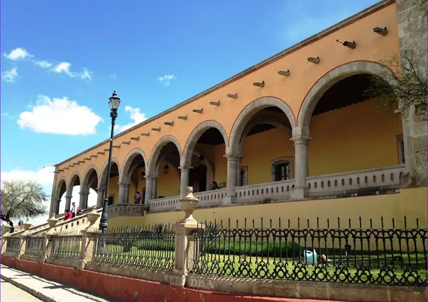 Esta es la distancia entre el centro de Durango y la espectacular Hacienda de La Ferrería
