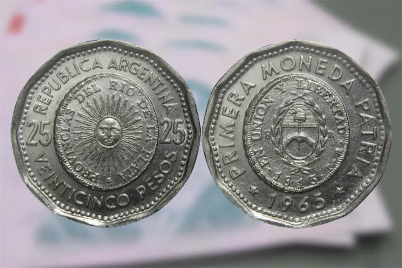 El descubrimiento de una moneda argentina antigua ha causado emoción, provocando una competencia intensa entre los coleccionistas. Foto: Canva