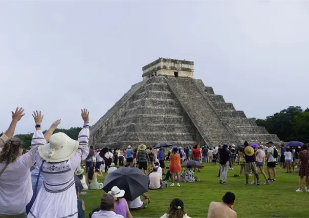 Así fue el Equinoccio de Otoño 2025 en Chichén Itzá: Kukulkán descendió ante miles