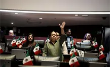 Justicia para Nicole: hacen minuto de silencio en el Senado por muerte de jovencita de Durango