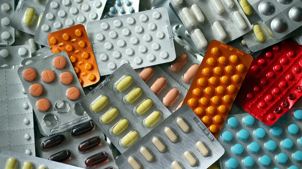 Gobierno de México evidencia a proveedores farmacéuticos que han incumplido en entrega de medicamentos