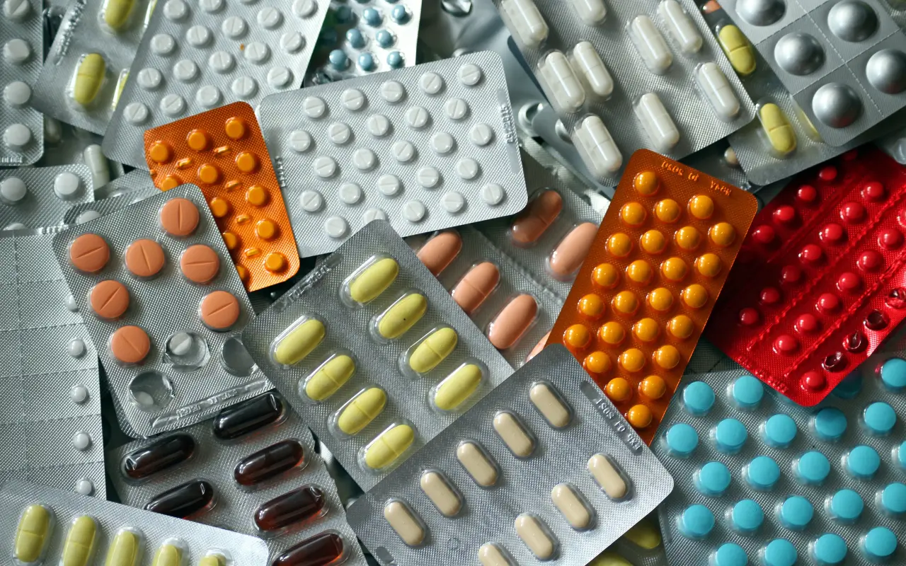 Medicamentos. Foto: Canva