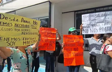 Maestros del SECUNY protestan por falta de pagos desde abril