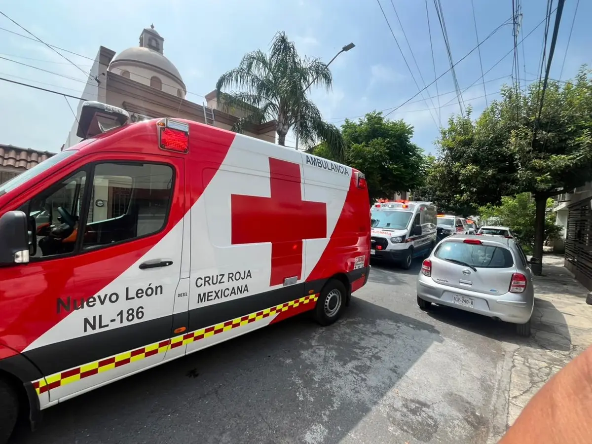 La identidad de la víctima mortal aún no ha sido dada a conocer por los equipos de rescate. Foto: Protección Civil de Nuevo León