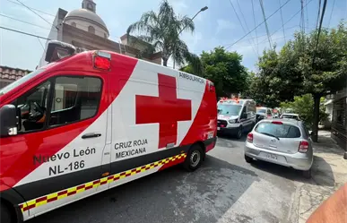 Muere hombre tras recibir descarga eléctrica en Monterrey