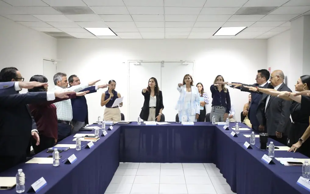 Toma de protesta de los integrantes del Intrac. (Fotografía: Gobierno de Coahuila)