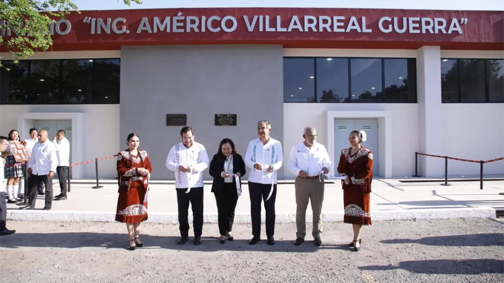 Entregan gimnasio de Normal de Educadoras en Victoria con inversión de casi 12 millones de pesos