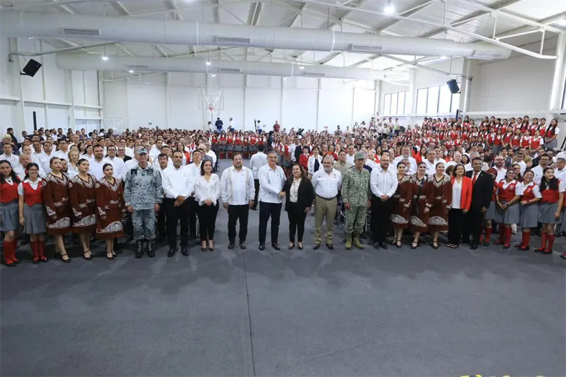 El gimnasio-auditorio de la Normal de Educadoras se construyó con una inversión mayor a los 11.9 millones de pesos | Foto: gobierno de Tamaulipas