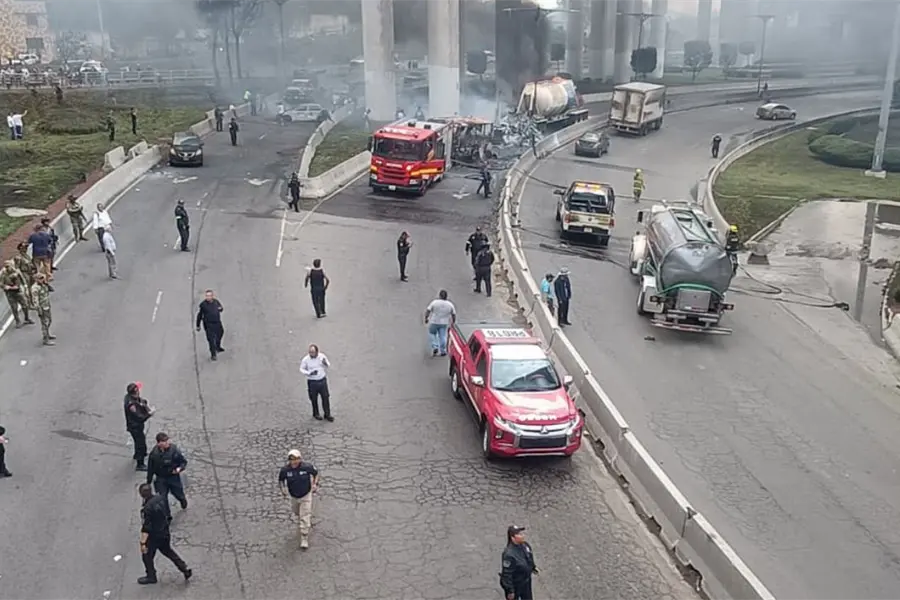 Sube a 30 el número de fallecidos tras explosión en el Puente de la Concordia en Iztapalapa