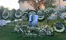 Velan restos de Mauricio Fernández en casa; homenaje público será mañana