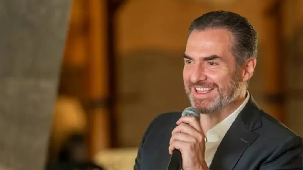 Adrián de la Garza inicia difusión de su informe con resultados en seguridad y movilidad