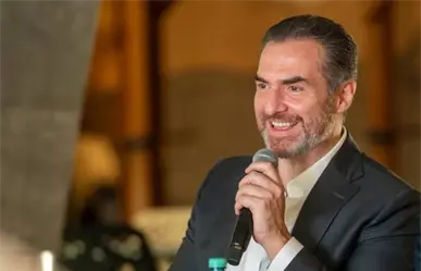 Adrián de la Garza inicia difusión de su informe con resultados en seguridad y movilidad