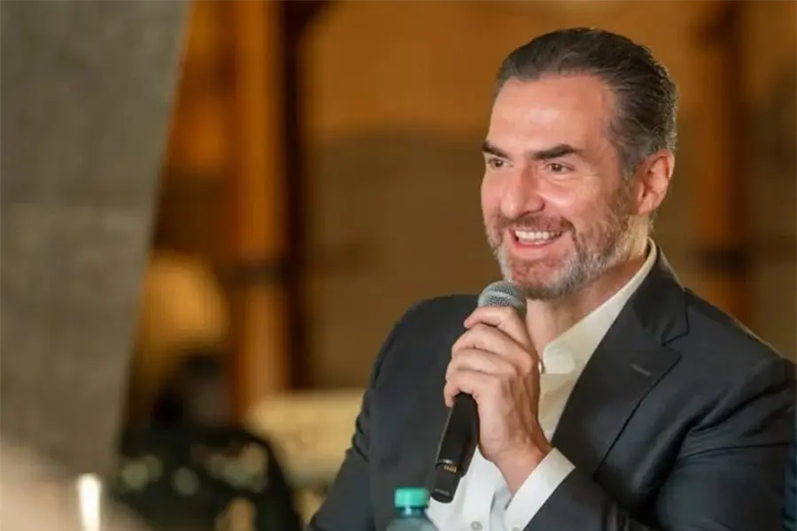 Adrián de la Garza inicia difusión de su informe con resultados en seguridad y movilidad