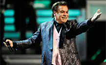 Juan Gabriel entre páginas: memorias, secretos y confesiones del “Divo de Juárez”